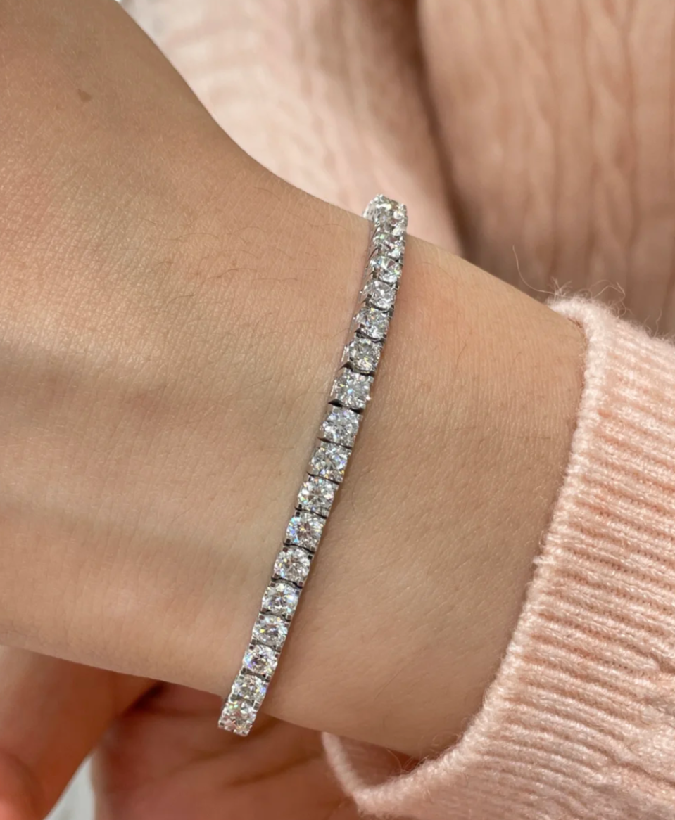 ¡®Jewelicorn¡¯CLASSIC BASEBALL BRACELAT, 52 DIAMOND