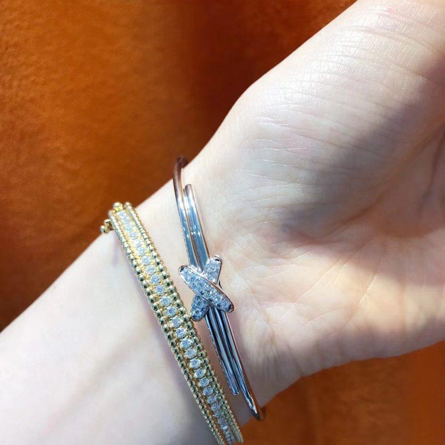 ¡®Jewelicorn¡¯Armbänder aus Silber und Diamanten