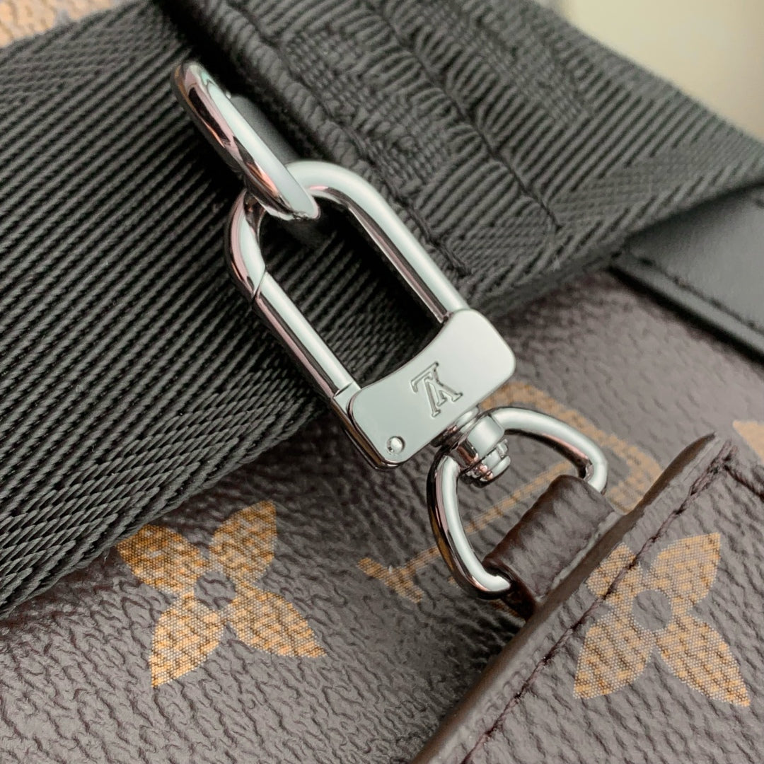 ANPHA WEARABLE WALLET 18 IN BROWN AND BLACK MONOGRAM CALFSKIN