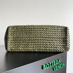 BOTTEGA VENETA 25S LARGE CABAT BAG 51 IN ARMY GREEN CALFSKIN GOLD HARDWARE