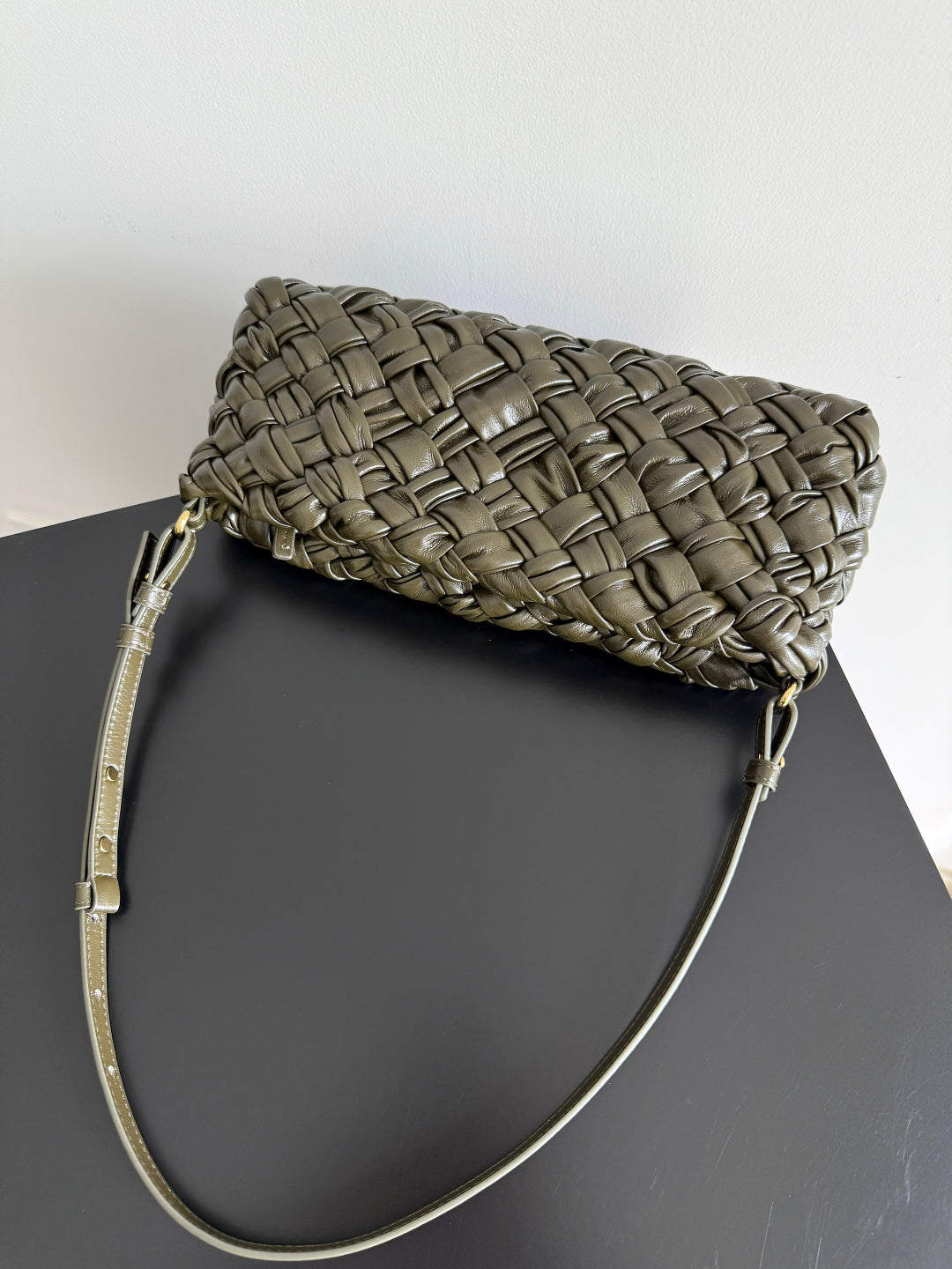 KELIMERO CHA-CHA CLUTCH 28.5 IN DARK GREEN LAMBSKIN