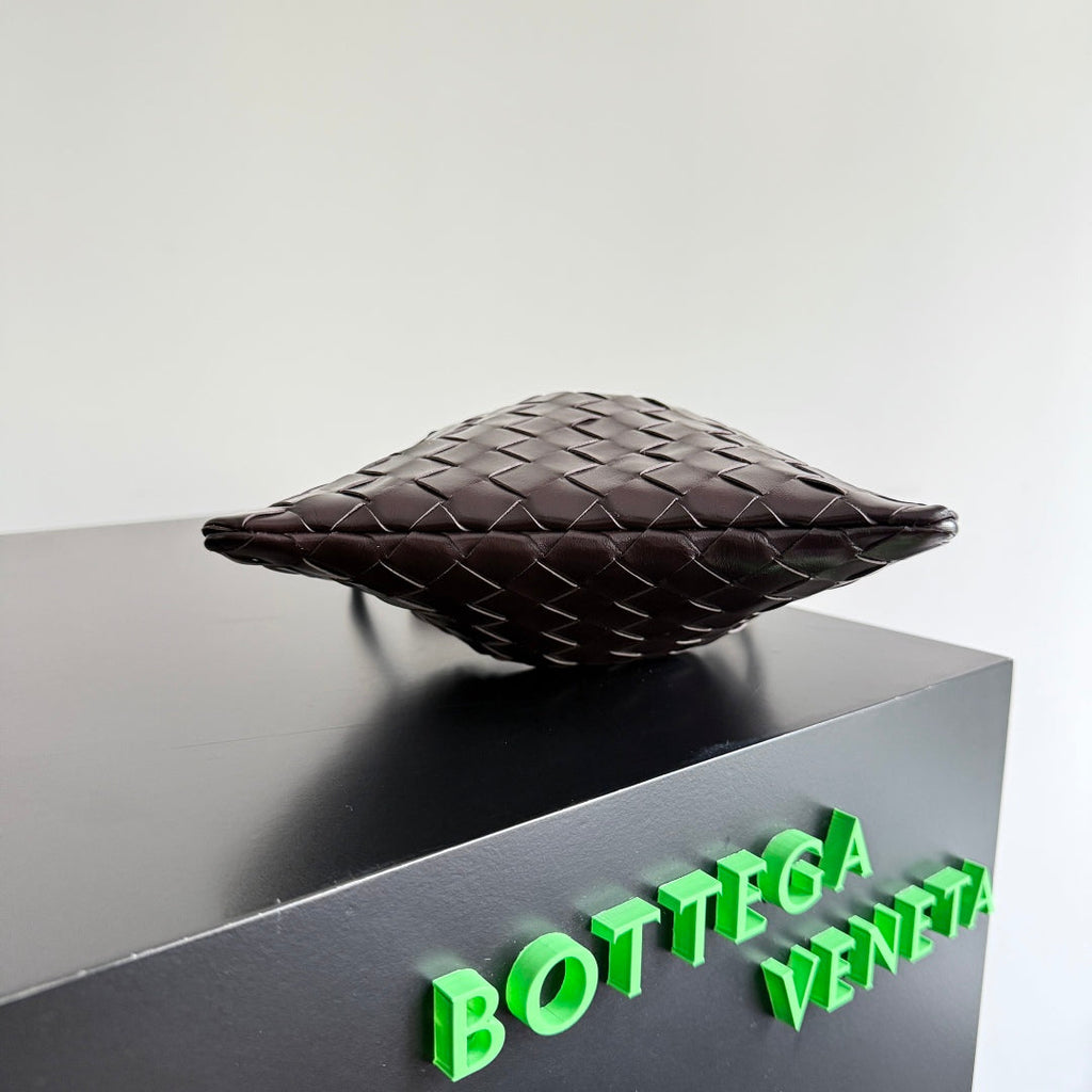 KLEINER STAUBBEUTEL 21 IN DUNKELBRAUNEM LAMMLEDER