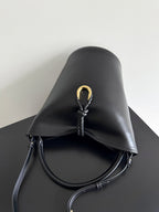 BOTTEGA VENETA 25S MEDIUM LIBERTA 22 IN BLACK CALFSKIN GOLD HARDWARE