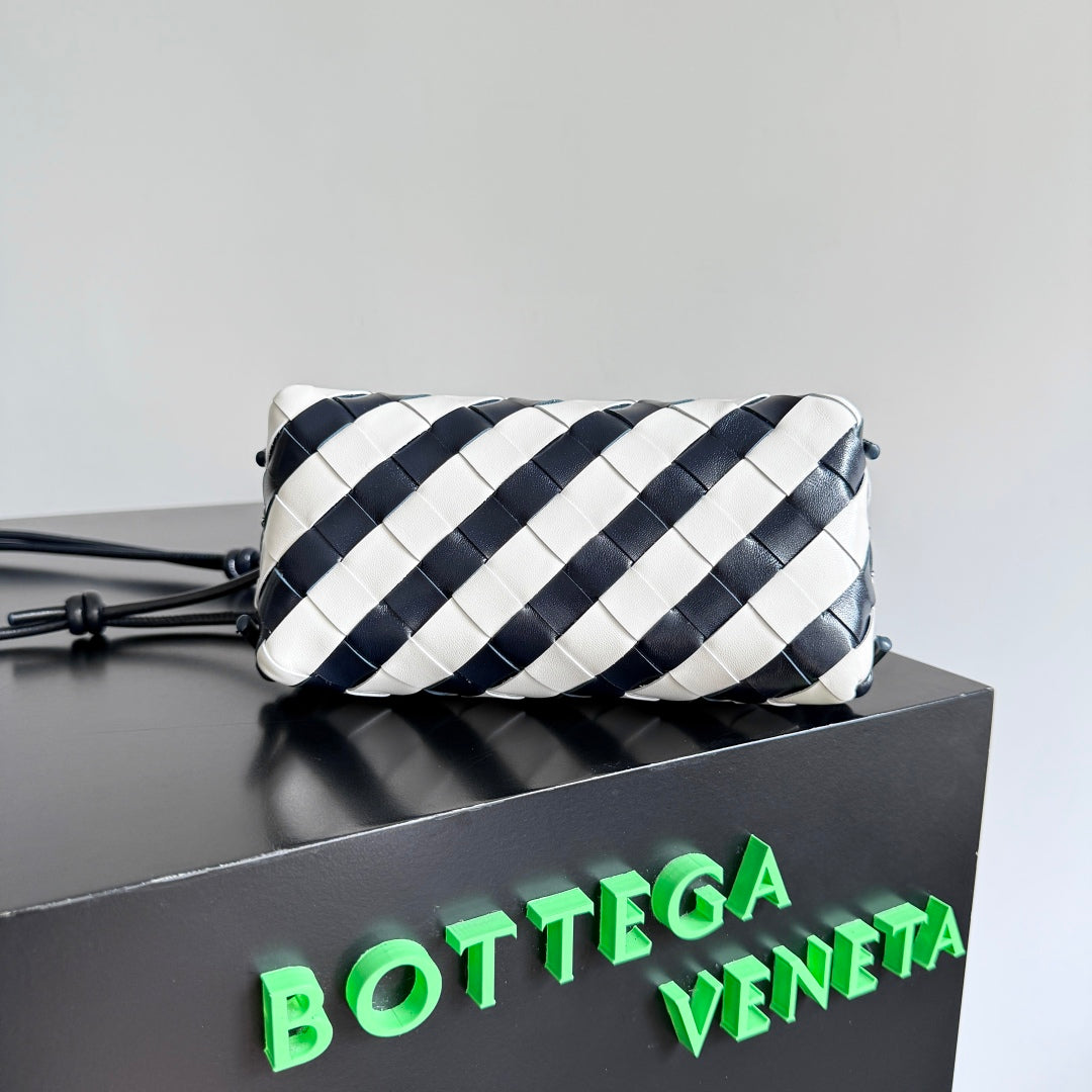 BOTTEGA VENETA 25S CONCERT POUCH 18 IN ZEBRA PATTERN CALFSKIN GOLD HARDWARE