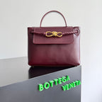 BOTTEGA VENETA 25S MEDIUM CIAO CIAO TASCHE 26 AUS BURGUNDERKALBSLEDER