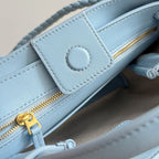 BOTTEGA VENETA 25S SMALL ANDIAMO 25 IN LIGHT BLUE CALFSKIN AND RAFFIA