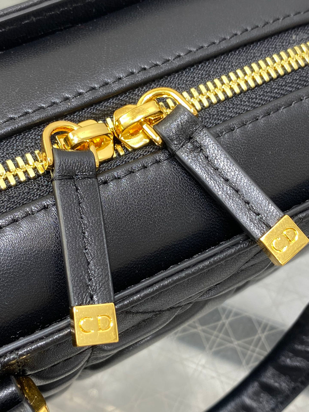 MINI GROOVE BAG 20 IN BLACK MACROCANNAGE LAMBSKIN 226487