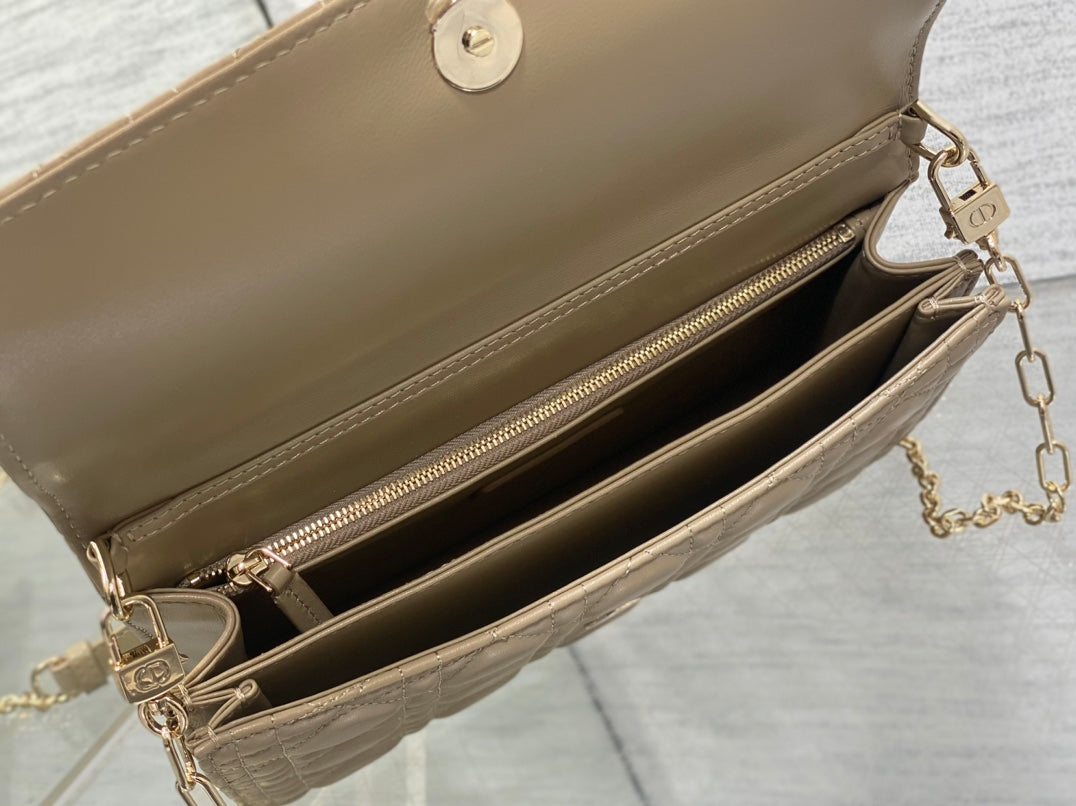 MINI-TASCHE 24 IN CAMEL BEIGE LATENT CANNAGE KALBSLEDER
