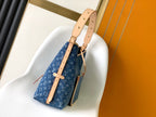 Carryall MM 39 in blauem Monogramm-Denim