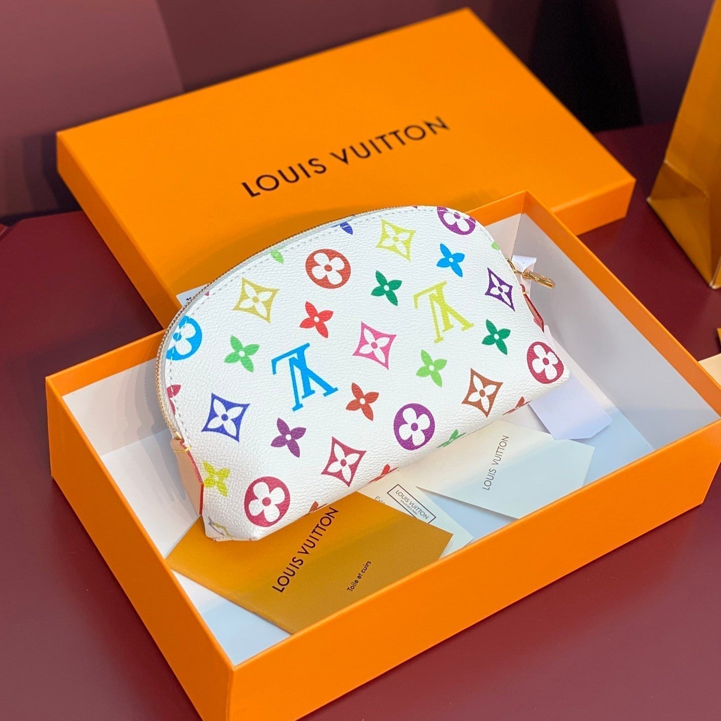 Kosmetiktasche PM 19 aus mehrfarbigem Monogramm-Canvas