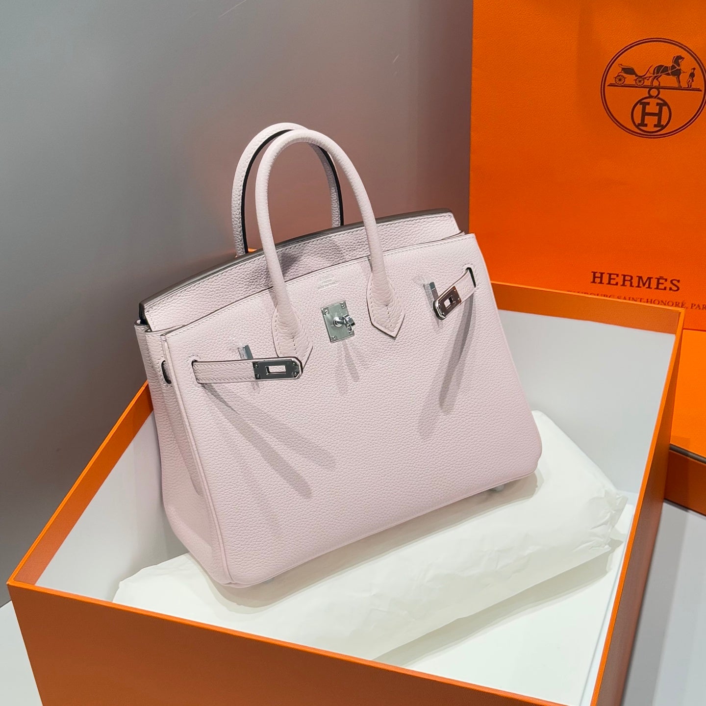 HERMES 25S MEDIUM BIRKIN 25 IN ROSA BABY-KALBLEDER SILBERNE BESCHLÄGE