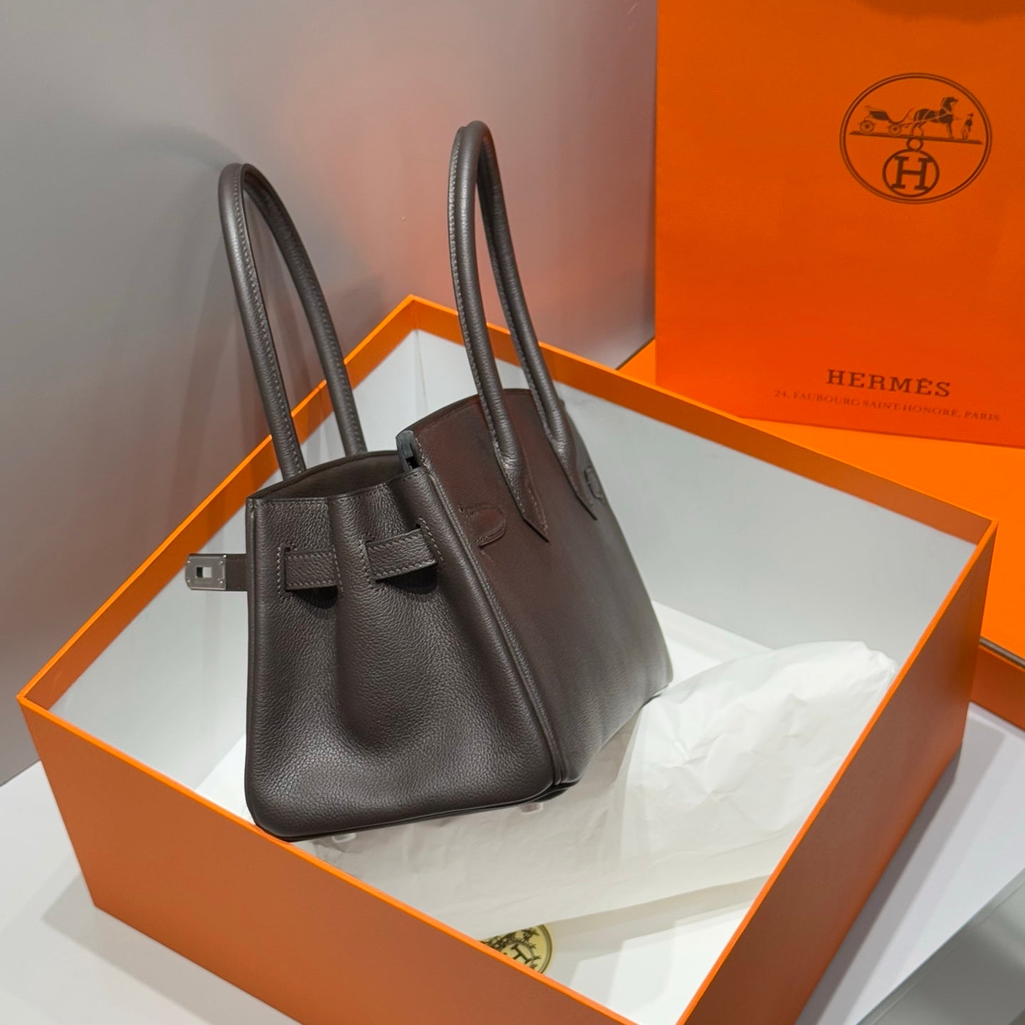 HERMES 25S SCHULTER BIRKIN 29 IN ANTHRABUTTER-KALBLEDER MIT SILBERNEN BESCHLÄGEN