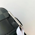 LOCKER DOPP KIT 23 AUS GRAUSCHWARZEM DAMIER-GRAPHIT-CANVAS