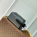 LOCKER DOPP KIT 23 AUS GRAUSCHWARZEM DAMIER-GRAPHIT-CANVAS