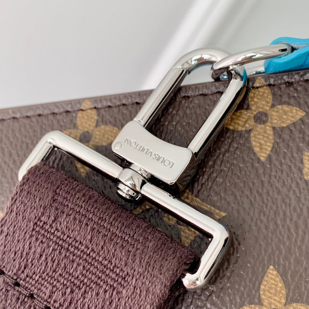 GASTON Tragbare Geldbörse 18 Zoll Braun Monogramm Canvas Mix Hellblau Kalbsleder