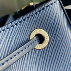 NOÉ MM 33 IN SAPPHIRE EPI LEDER