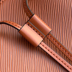 NOÉ MM 33 IN MAHAGONI-EPI-LEDER