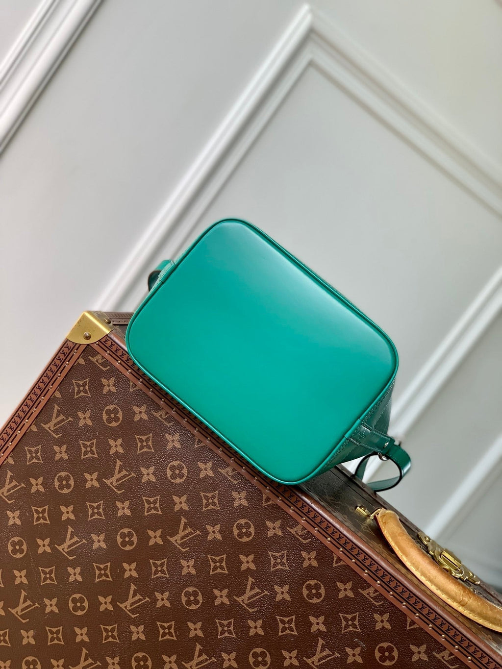 NOÉ BB 20 IN GRÜNEM EPI-LEDER