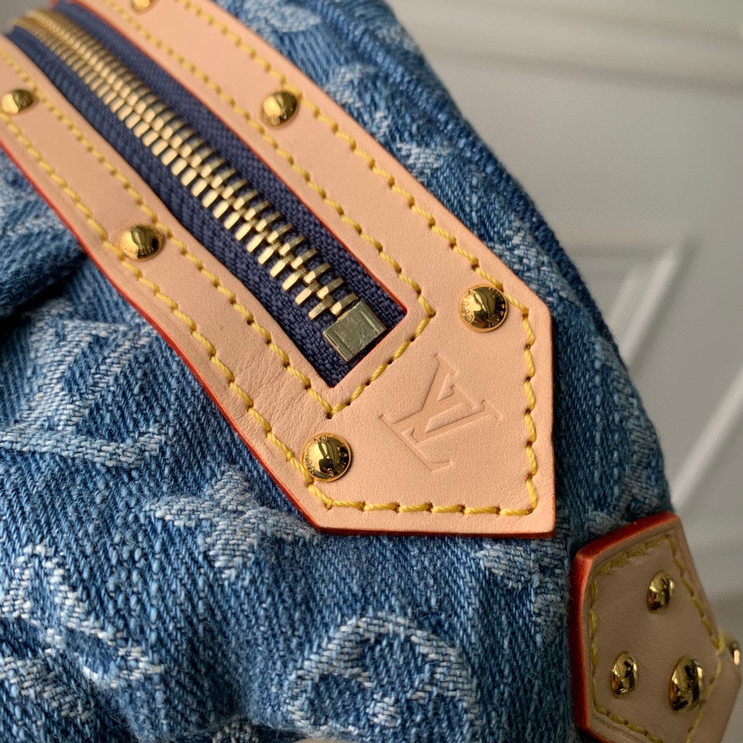 HIGH RISE 38 IN BLUE MONOGRAM DENIM GOLDEN HARDWARE