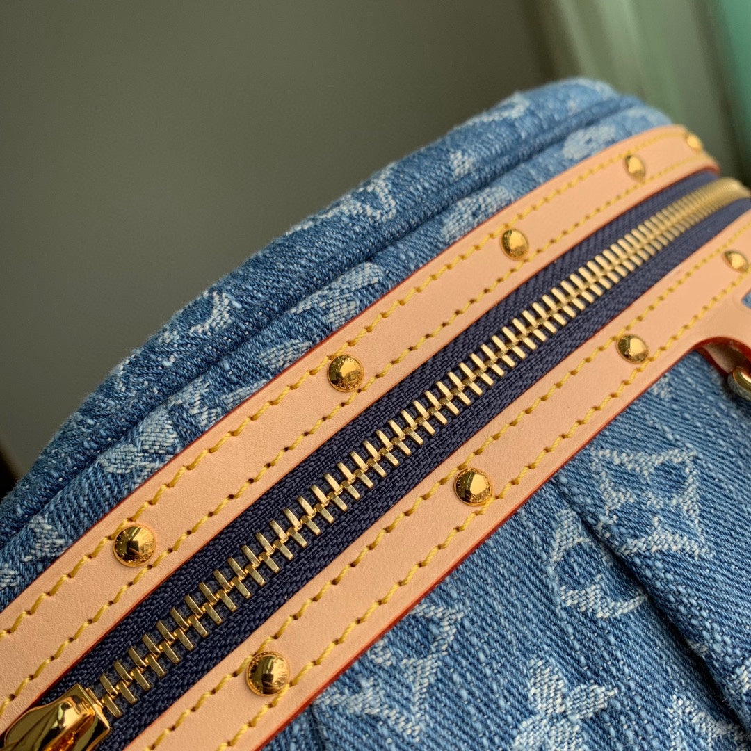 HIGH RISE 38 IN BLUE MONOGRAM DENIM GOLDEN HARDWARE
