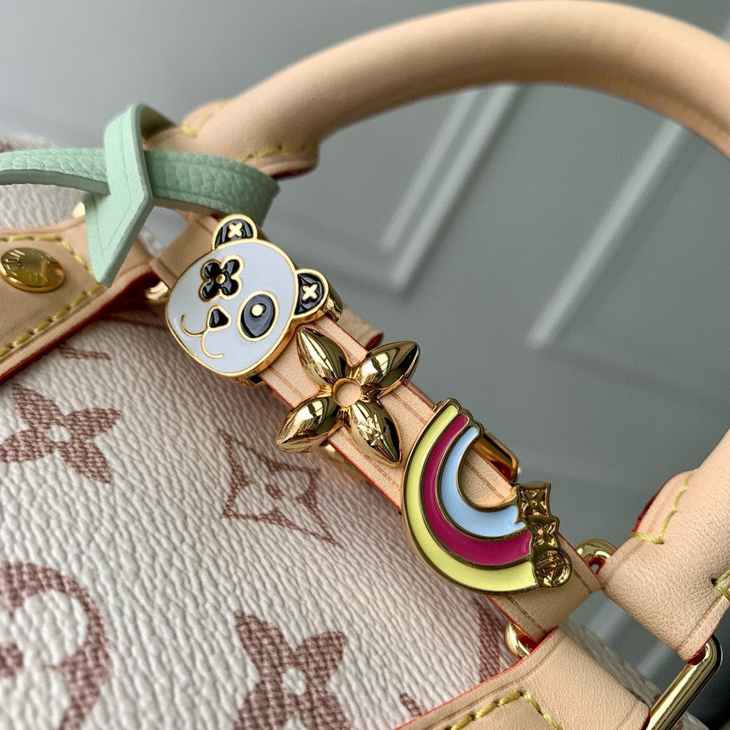 MINI SPEEDY BAG GRÜNER CHARM 18 IN HELLBRAUN MONOGRAMM DUNE BESCHICHTETES CANVAS