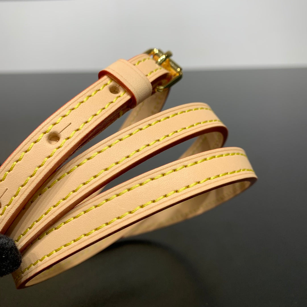 SCOTT 13 IN BRAUNEM MONOGRAMM-LEINWAND GOLDENE BESCHLÄGE