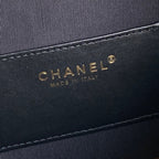 MEDIUM HANDBAG 40 IN BLACK SUEDE GOLD HARDWARE