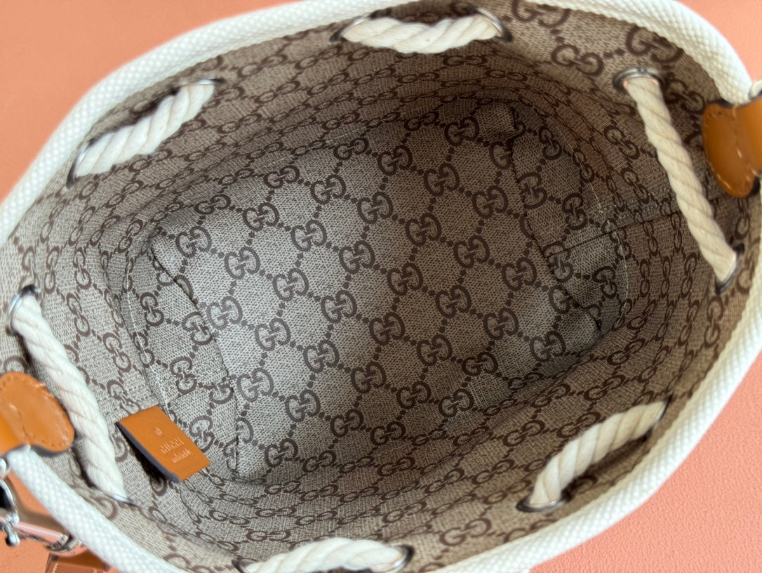 SMALL DRAWSTRING SHOULDER BAG 21 IN WHITE CANVAS BROWN CALFSKIN