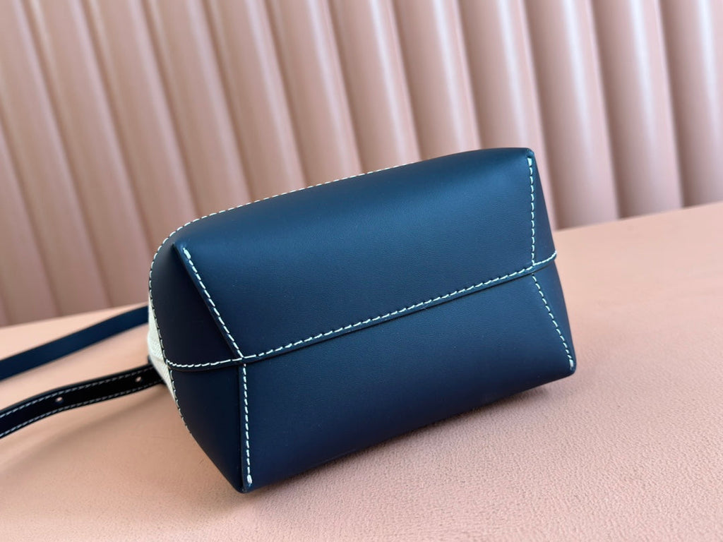 SMALL DRAWSTRING SHOULDER BAG 21 IN WHITE CANVAS DARK BLUE CALFSKIN