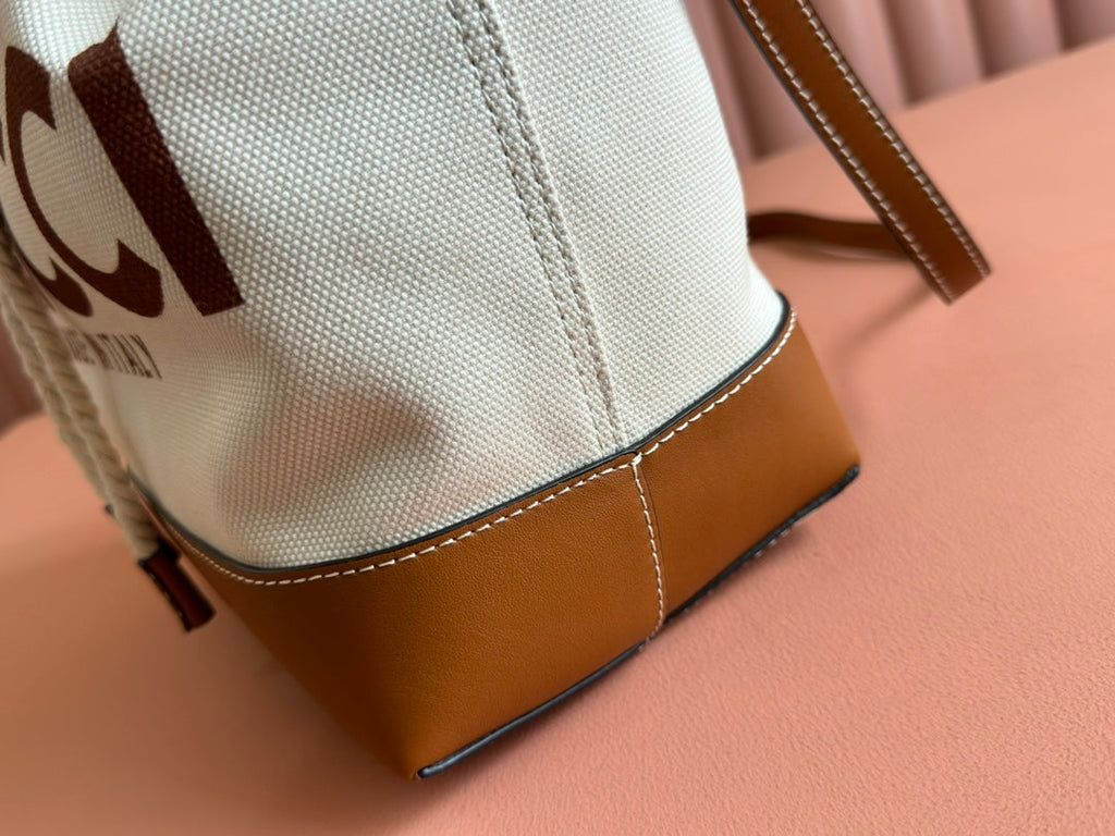 DRAWSTRING SHOULDER BAG LOGO PRINT 31 IN WHITE CANVAS BROWN CALFSKIN