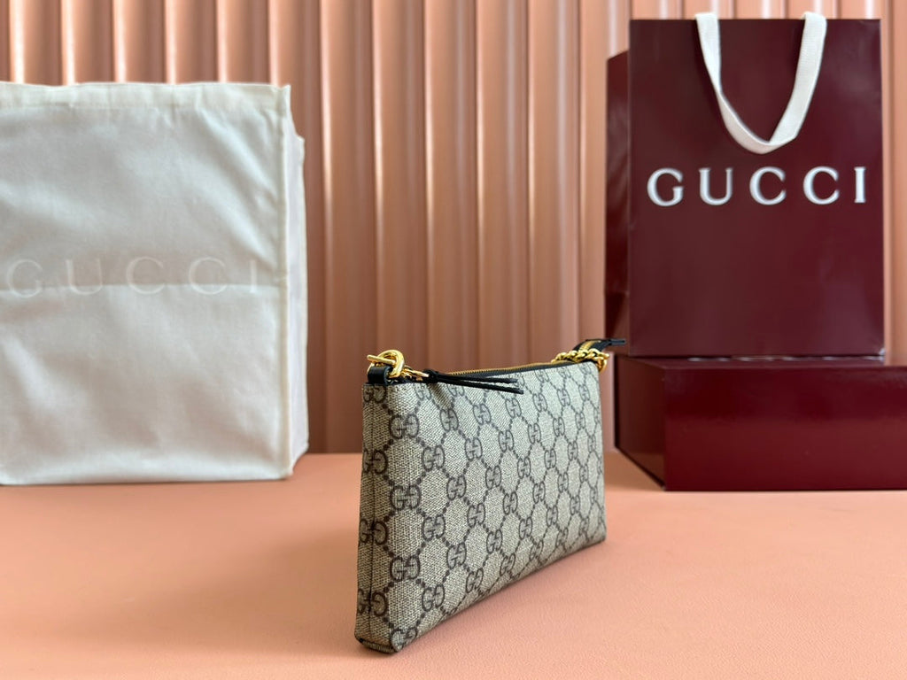 RUBBER EFFECT SMALL WALLET ON CHAIN 22.5 IN BEIGE AND DARK BROWN GG CALFSKIN