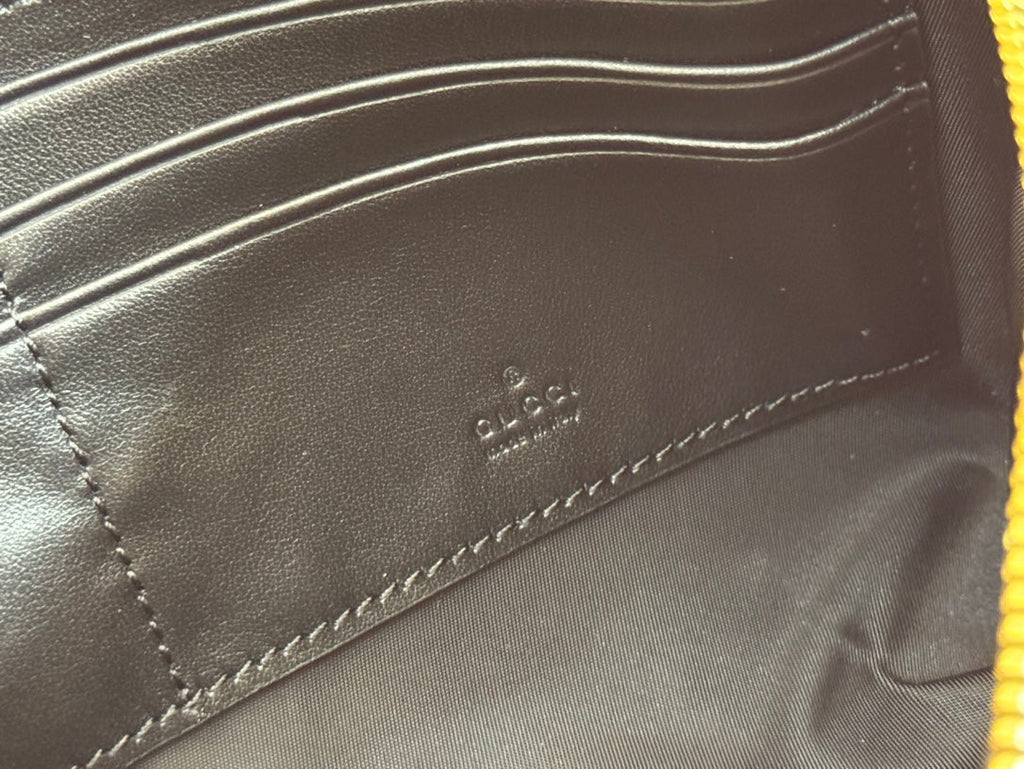 RUBBER EFFECT SMALL WALLET ON CHAIN 22.5 IN BEIGE AND DARK BROWN GG CALFSKIN