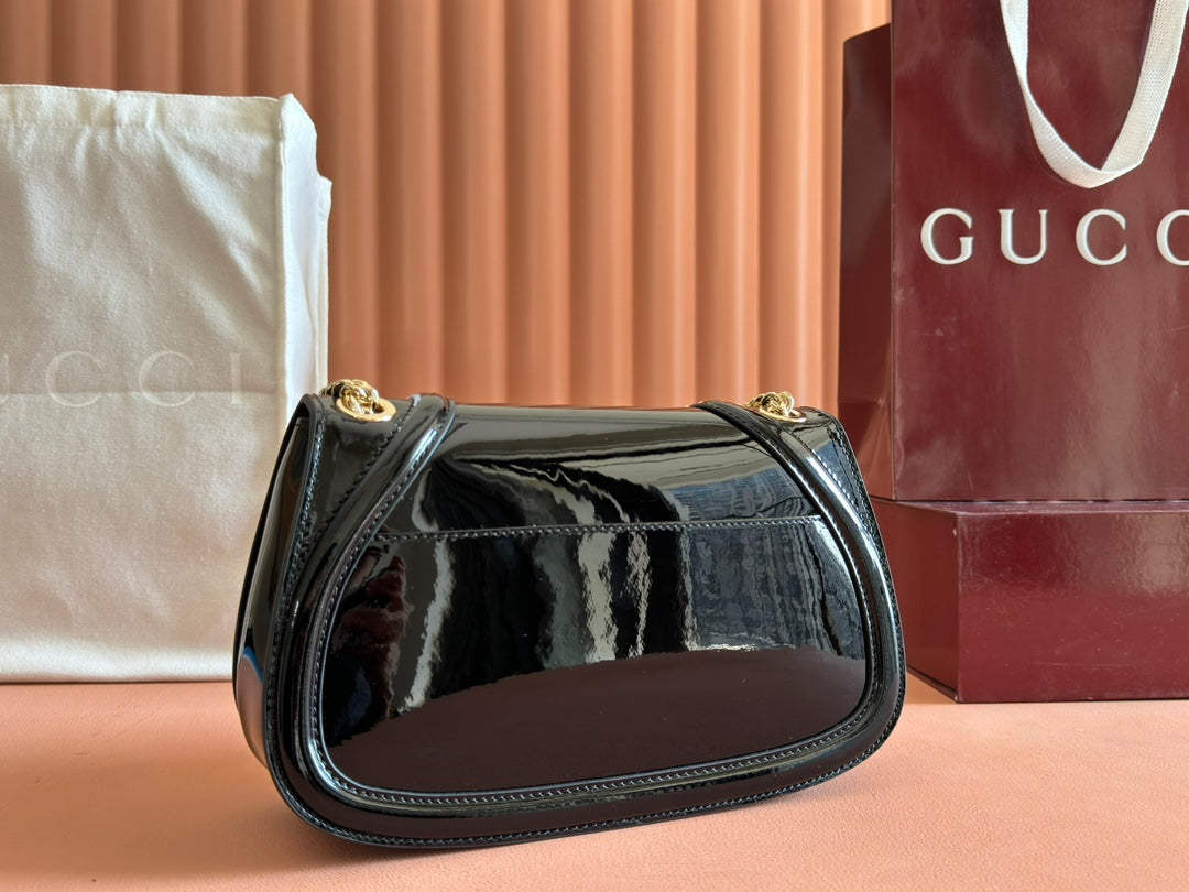 ミディアム ブロンディ ショルダーバッグ 26.5インチ ブラック パテントカーフスキン