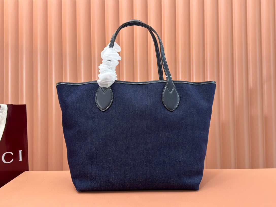 LARGE TOTISSIMA REVERSIBLE TOTE 30.5 IN DARK BLUE DENIM ONE SIDE BEIGE AND BLUE CALFSKIN ON THE OTHER