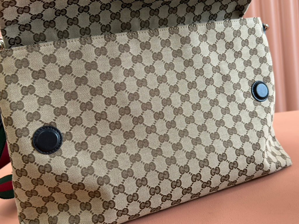 Große Umhängetasche, 36 Zoll, beige und dunkelbraun, mit Monogramm-Logo aus Canvas