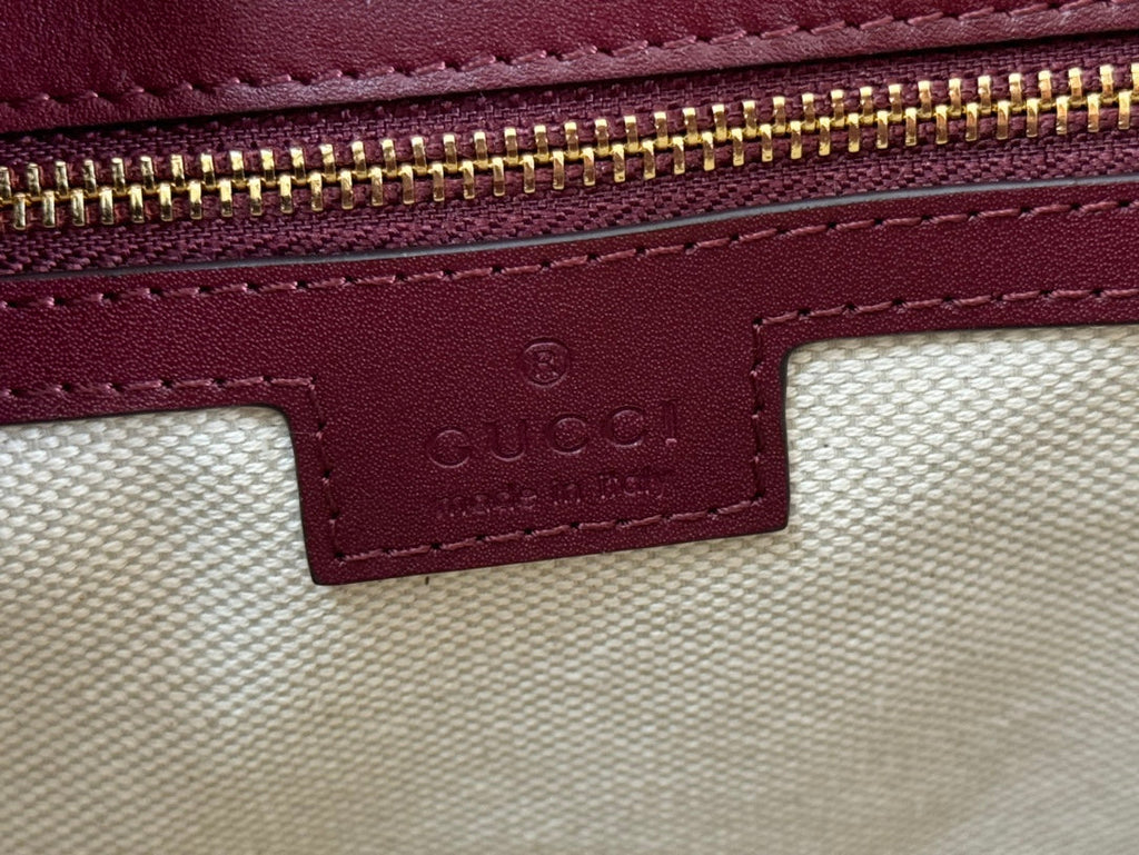 73 MEDIUM BUCKET BAG 27.5 IN ROSSO ANCORA RED SMOOTH CALFSKIN