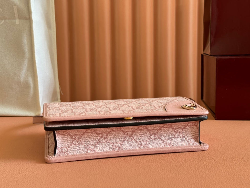EMBLEM WALLET GG MONOGRAM 20 IN LIGHT PINK SMOOTH CALFSKIN