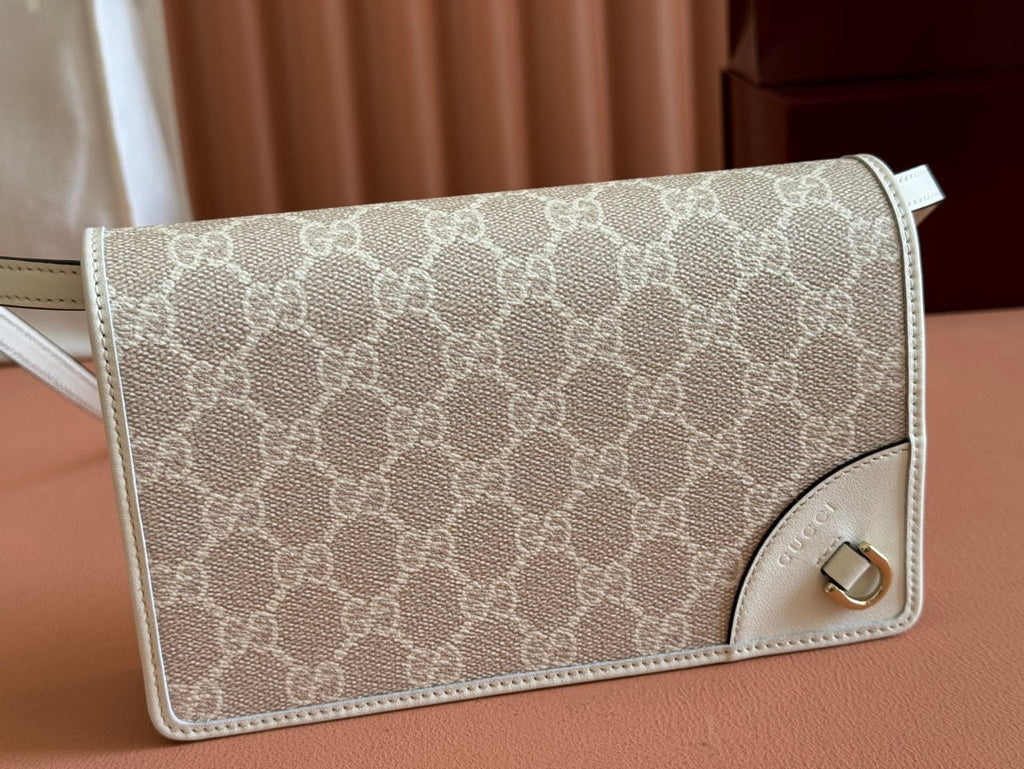 EMBLEM WALLET GG MONOGRAM 20 IN BEIGE AND WHITE SMOOTH CALFSKIN