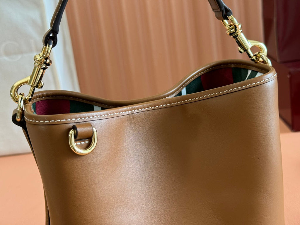 EMBLEM SMALL BUCKET BAG 19 IN BROWN SMOOTH CALFSKIN