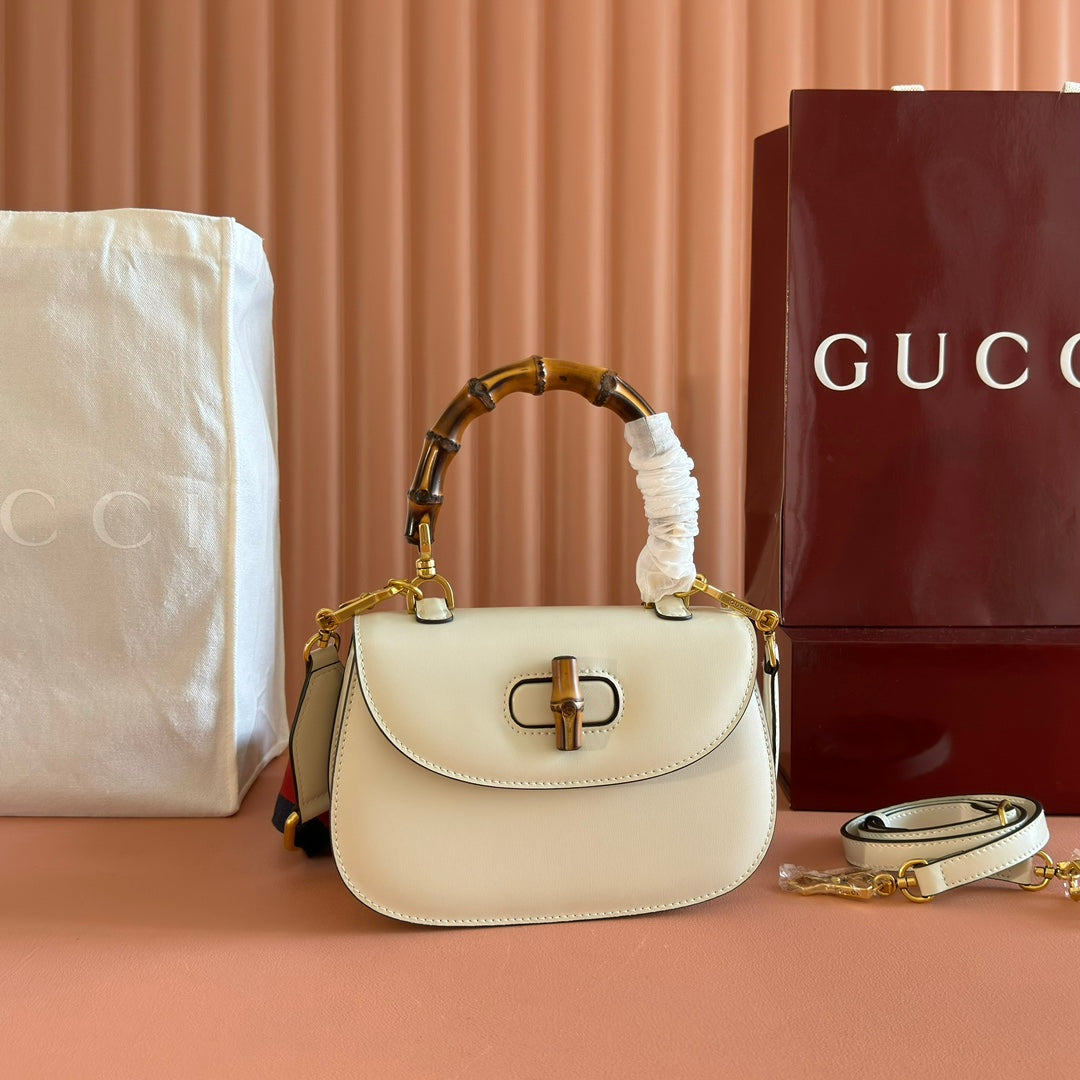 GUCCI BAMBOO MINI BAG 21 WHITE IN CALFSKIN