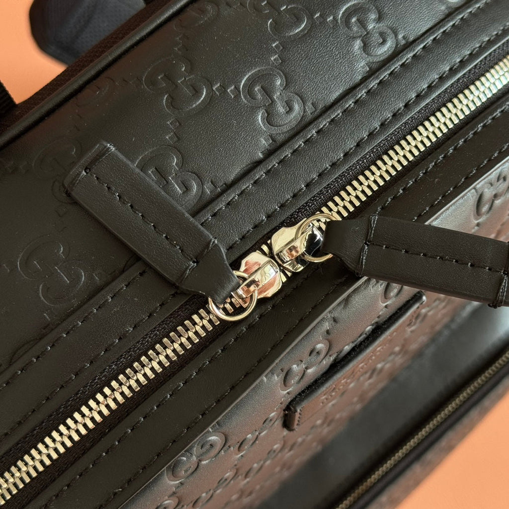 EMBOSSED BACKPACK 40 IN BLACK CALFSKIN SILVER HARDWARE