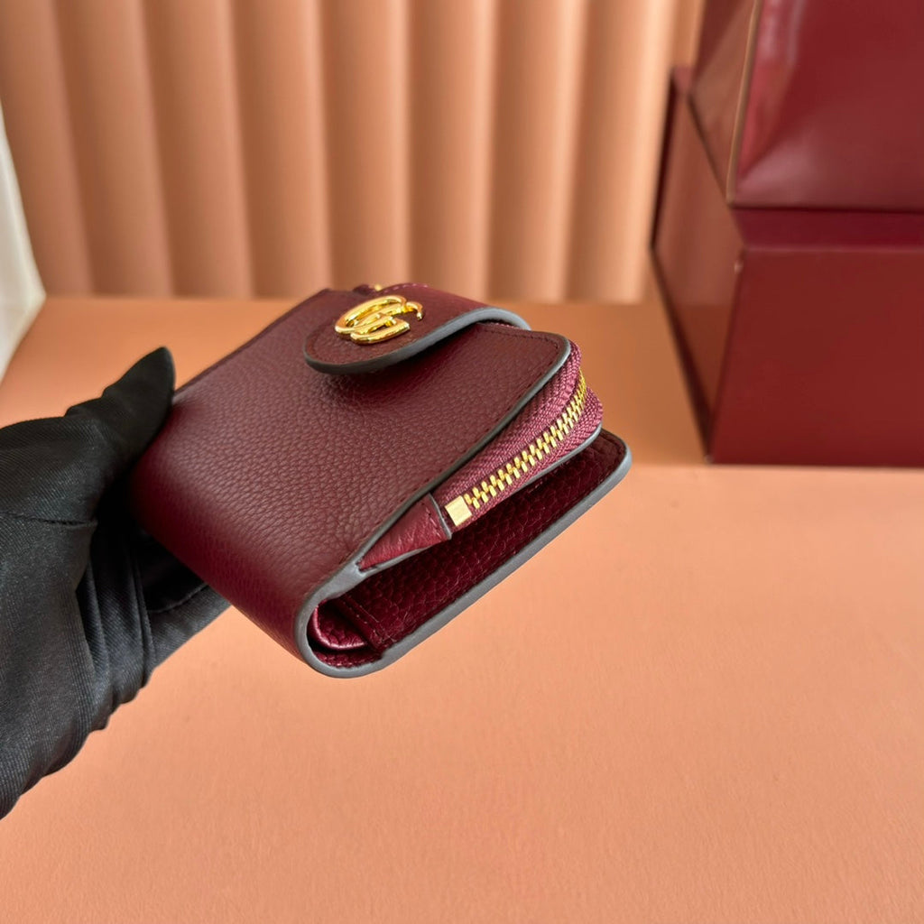 GG 25S MARMONT WALLET 13 IN RED CALFSKIN GOLD HARDWARE