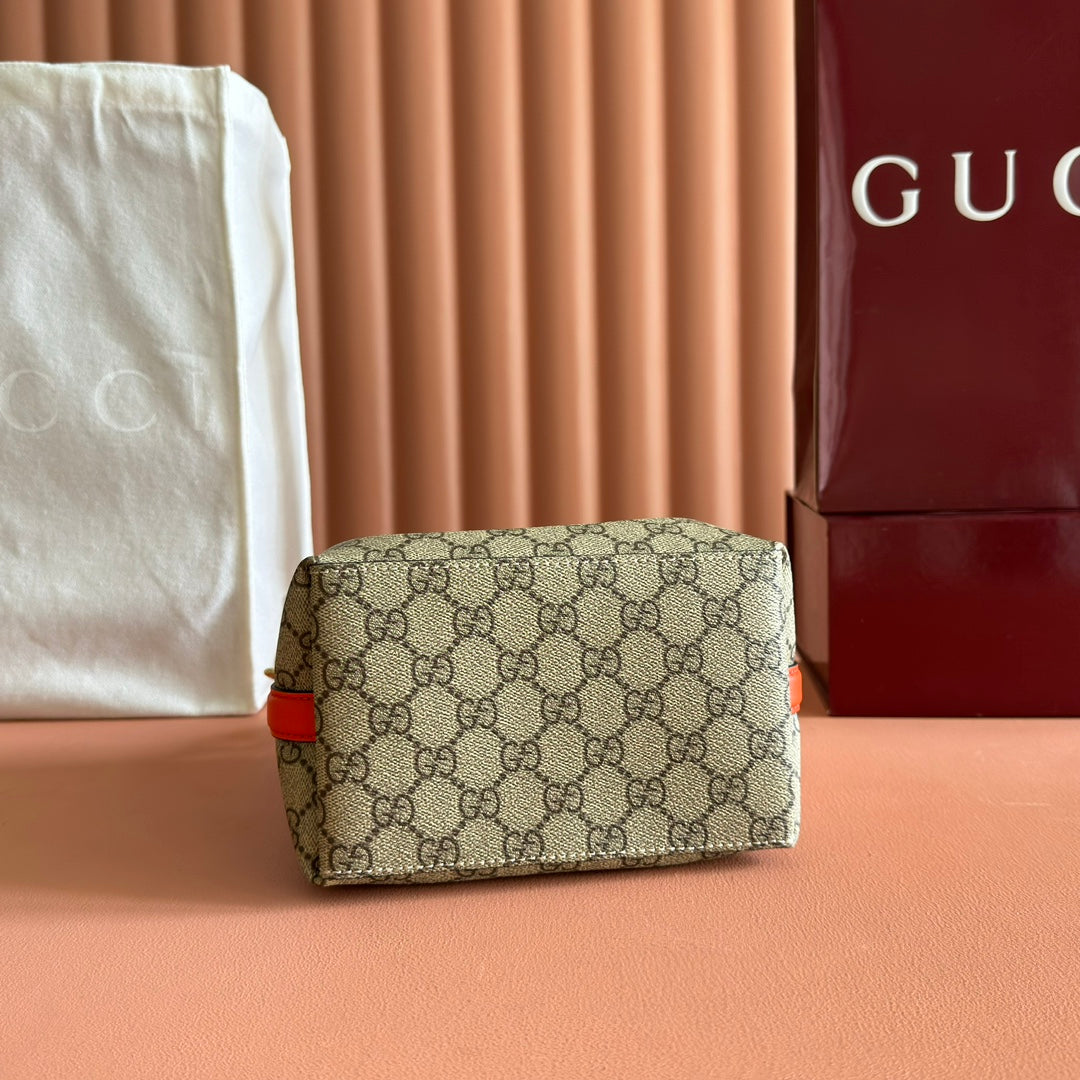 GUCCI 25S EMBLEM MINI-TASCHE 19 IN BEIGE UND SCHWARZEM KALBSLEDER