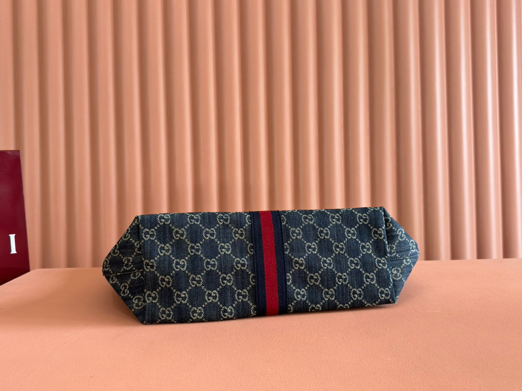 GUCCI 25S GIGLIO LARGE TOTE BAG 50 IN BLUE AND WHITE DENIM
