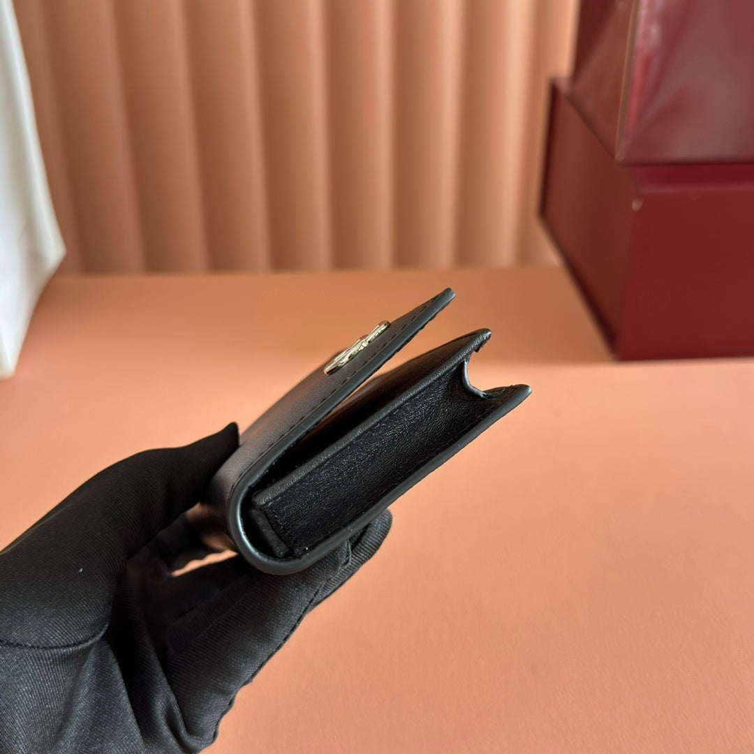 GUCCI 25S MARMONT GELDBÖRSE 10 IN SCHWARZEM KALBSLEDER