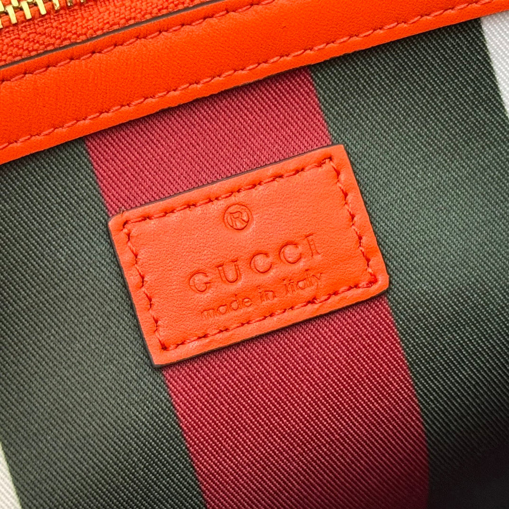 GUCCI 25S EMBLEM TASCHE 25 IN BEIGE UND SCHWARZEM KALBSLEDER