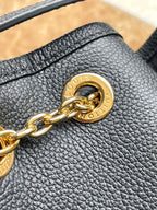 Bundle 28 in schwarzem Monogramm Empreinte Leder goldene Beschläge