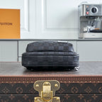 AVENUE SLINGBAG 31 IN SCHWARZEM DAMIER INFINI KALBSLEDER