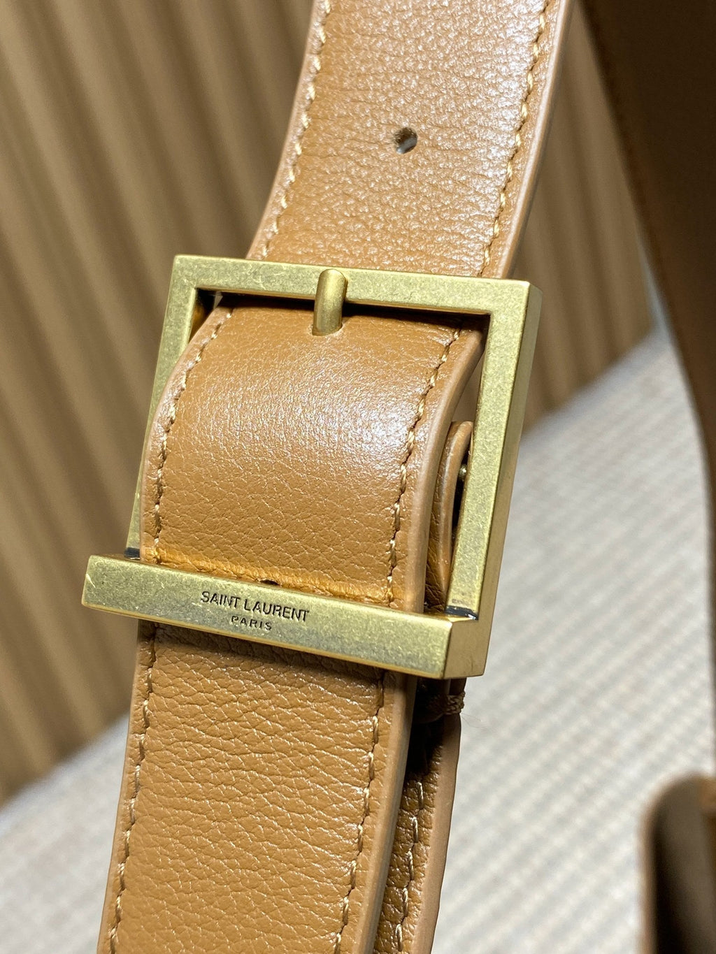 LE 5 À 7 GROSSE GESCHMEIDIGE TASCHE 31 IN TORTILLA BRAUNES KALBSLEDER