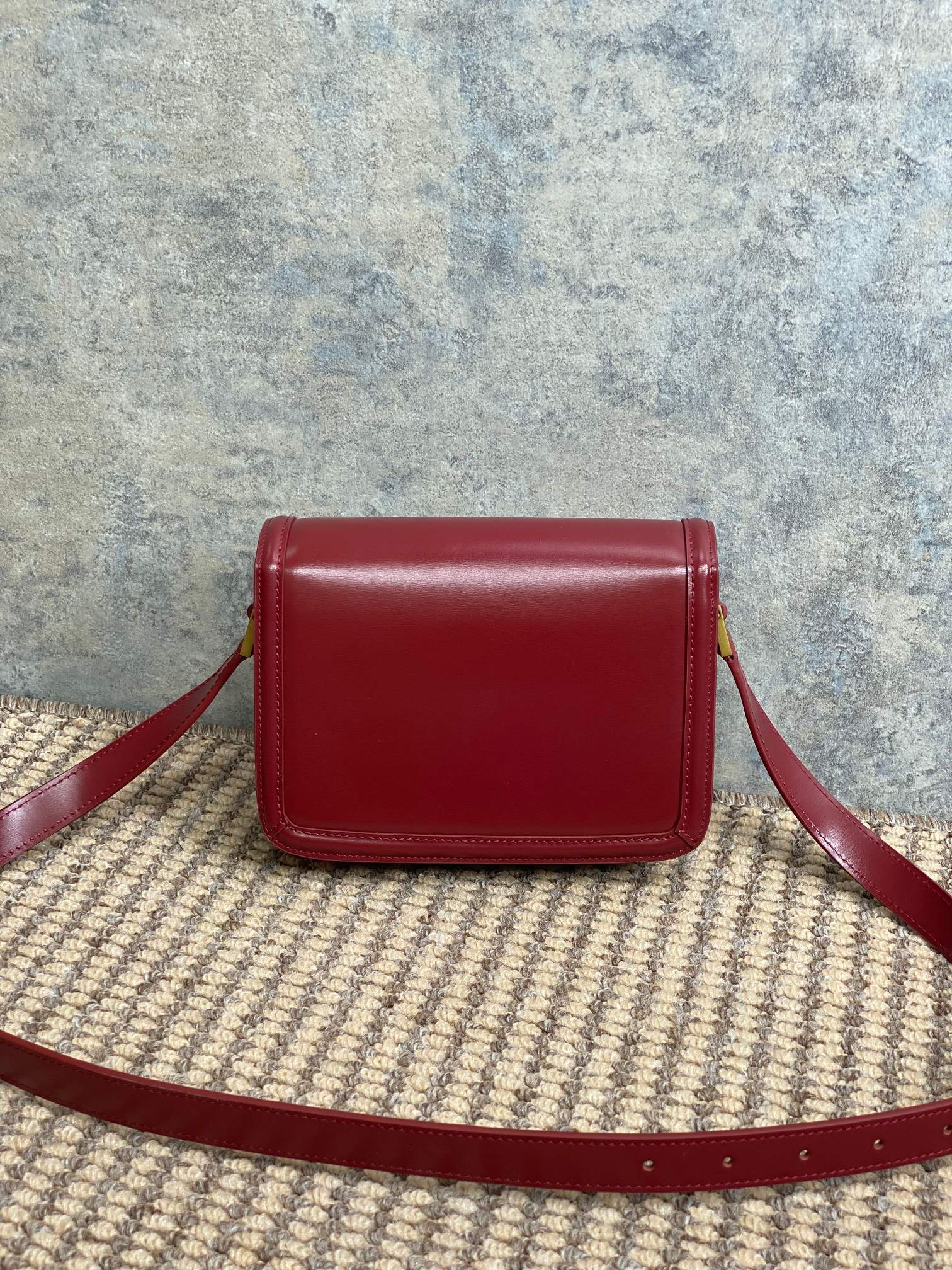 SOLFERINO SMALL SATCHEL 19 IN SCARLET RED CALFSKIN GOLD HARDWARE